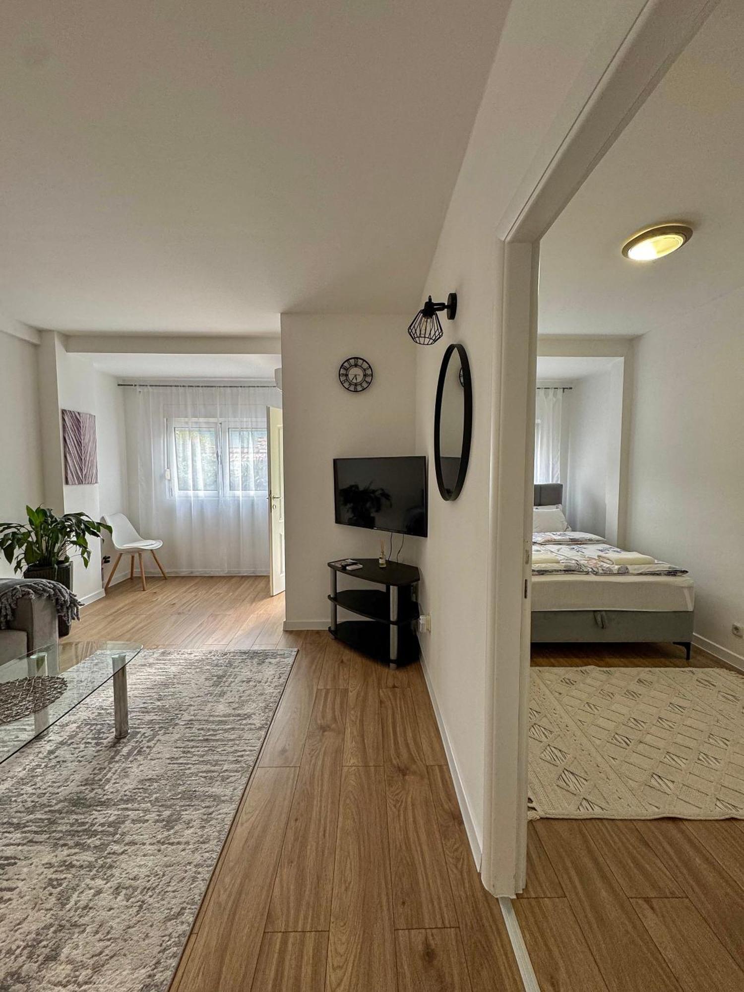 New Luxe Apartments Mostar Buitenkant foto